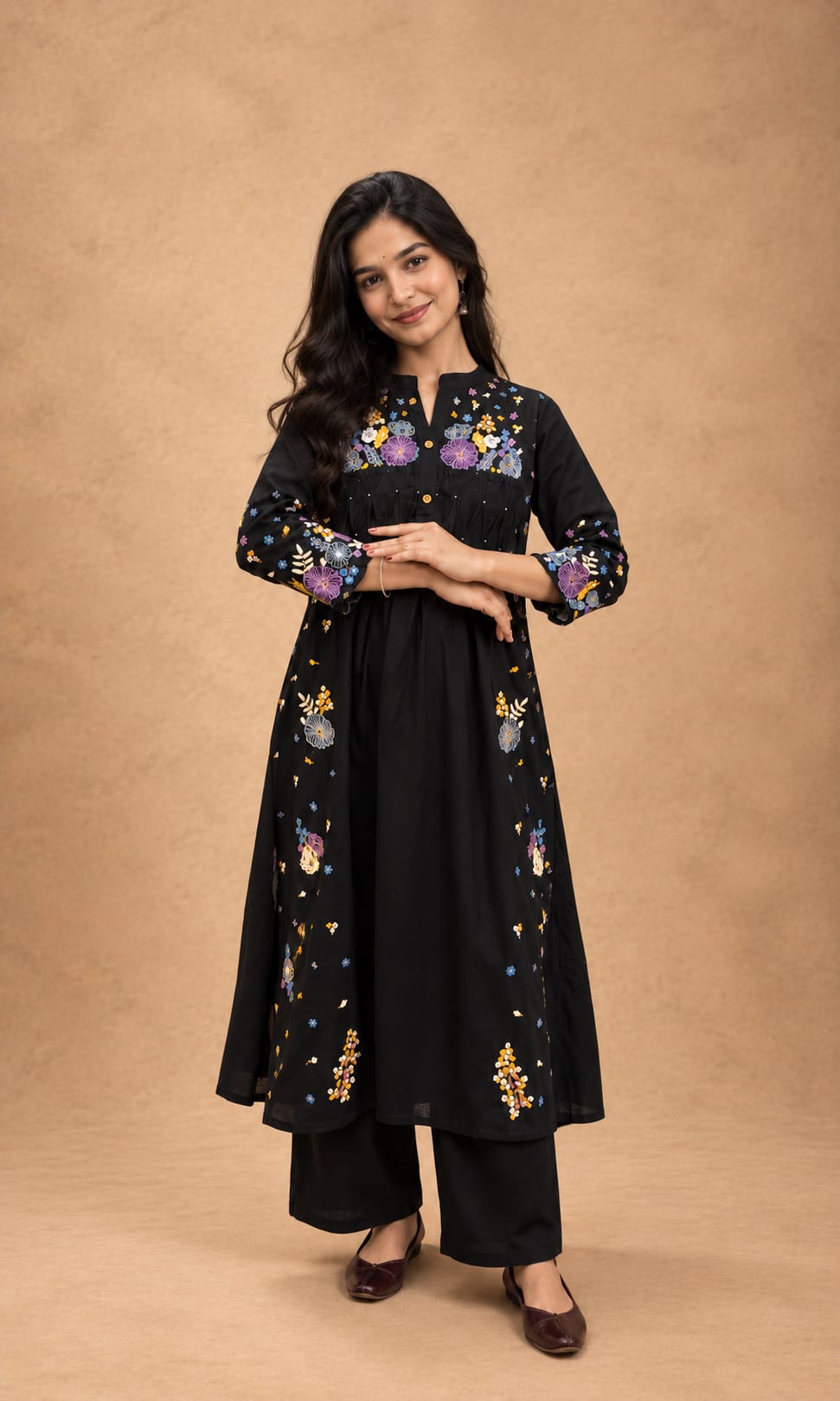 Noire Embroidered Black Kurti Set